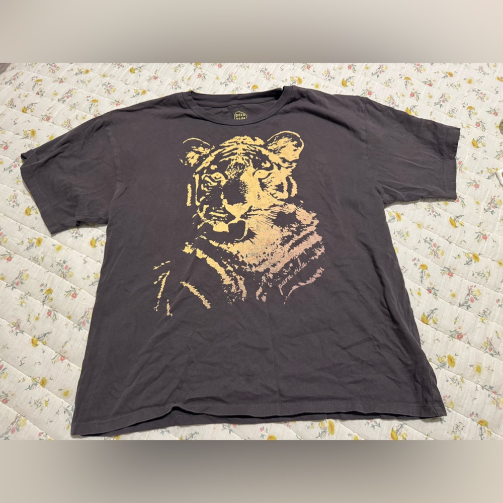 Pura Vida Tee